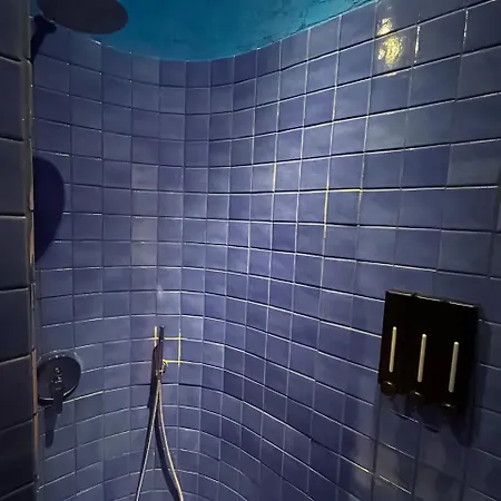 Isla ゲストハウス 4*